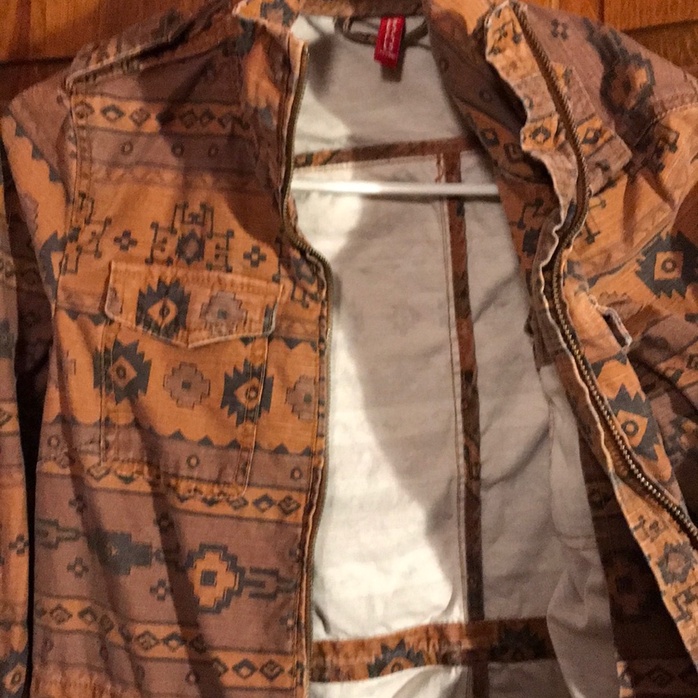 H&M jacket - Picture 2 of 3